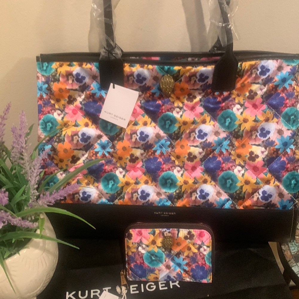 Kurt Geiger London Recycled Quilted Shopper Bag/ Small Zip Around Wallet